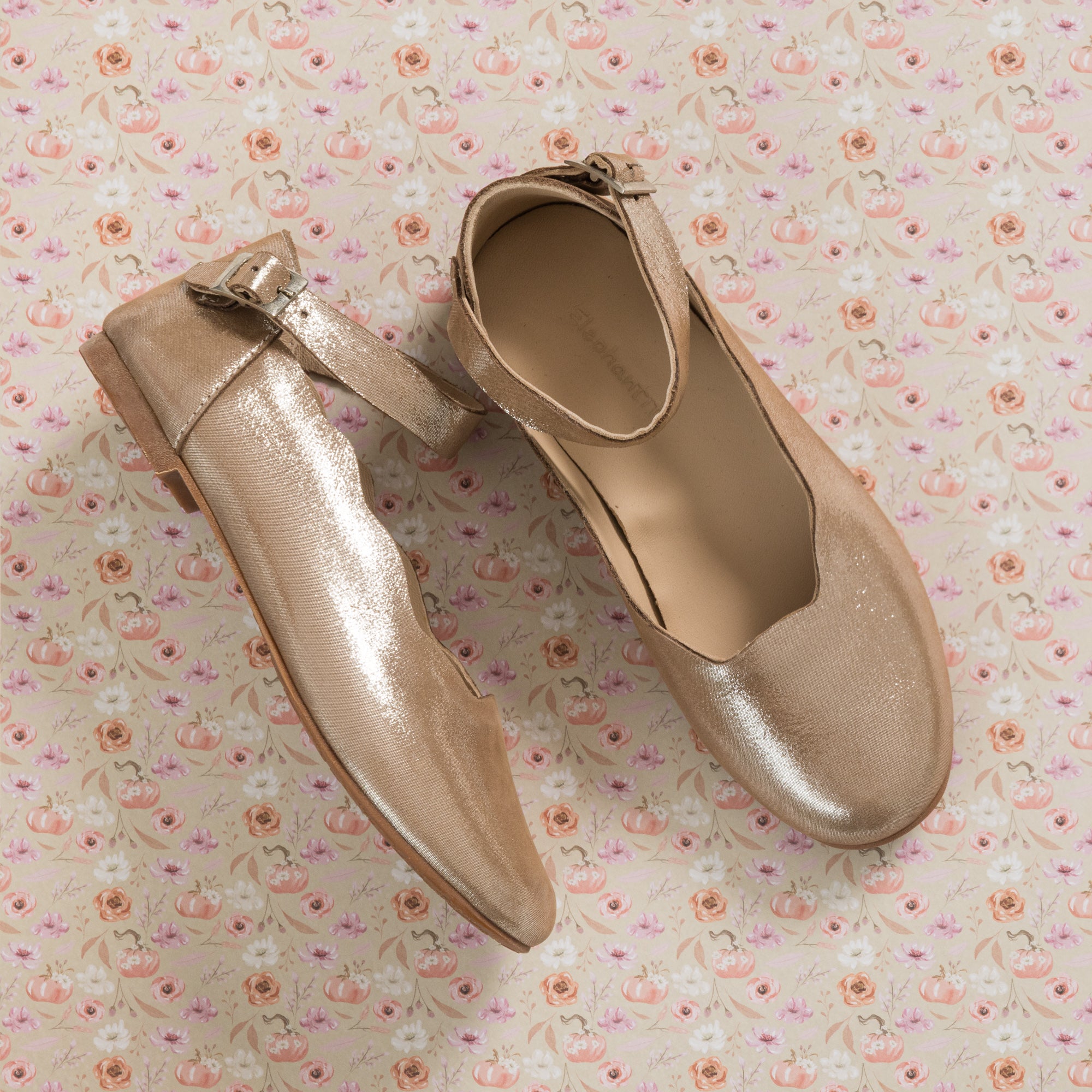 Blush flat shoes online